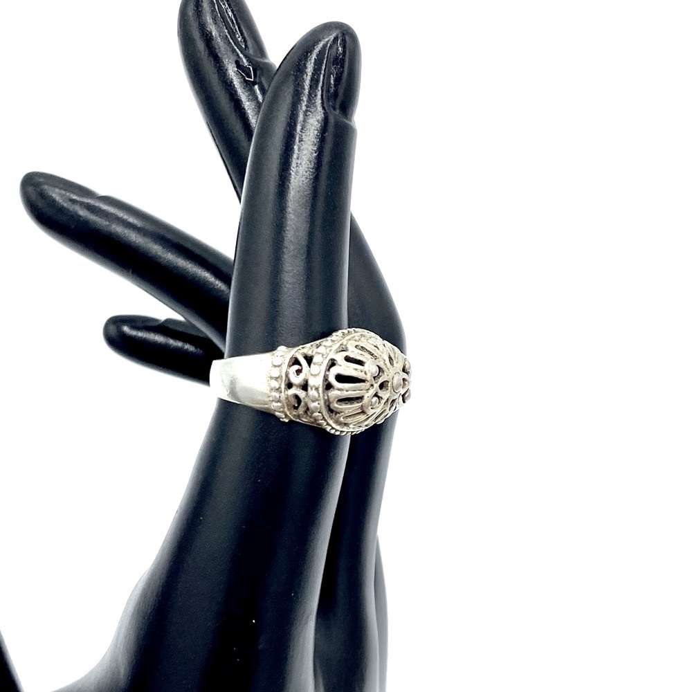 Silver scroll ring size 6